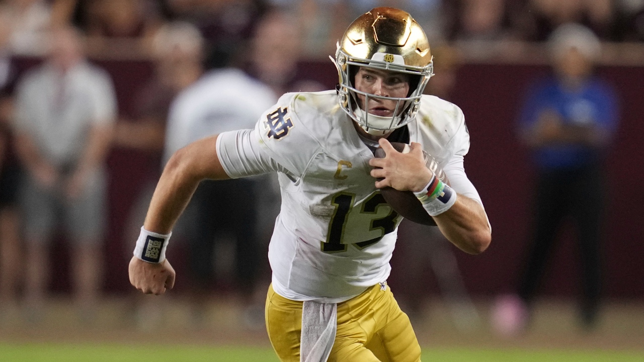 QB Riley Leonard brings “relationship with Jesus” to Notre Dame