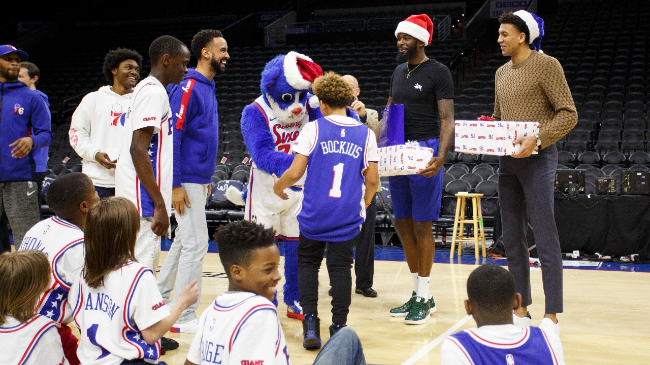 Daily Devotional: Tuesday, December 23 – God’s Gift Exchange