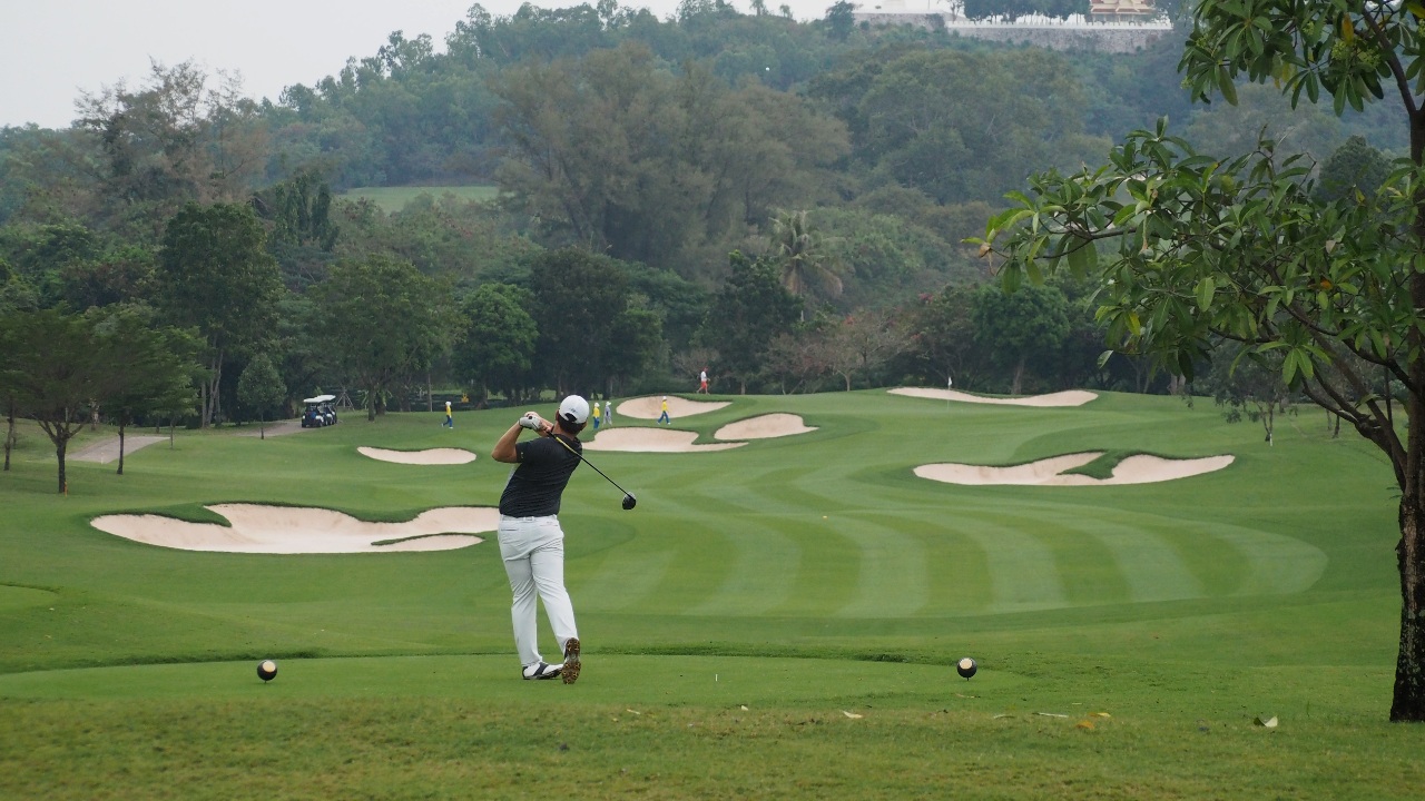 Daily Devotional: Friday, February 13 – Hitting The Mark