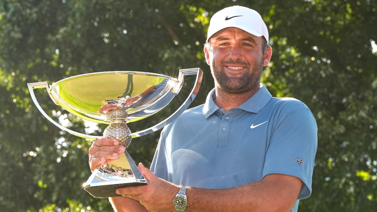 Scottie Scheffler wins FedEx Cup, reaffirms No. 1 status, continues ‘to glorify God’ amid success